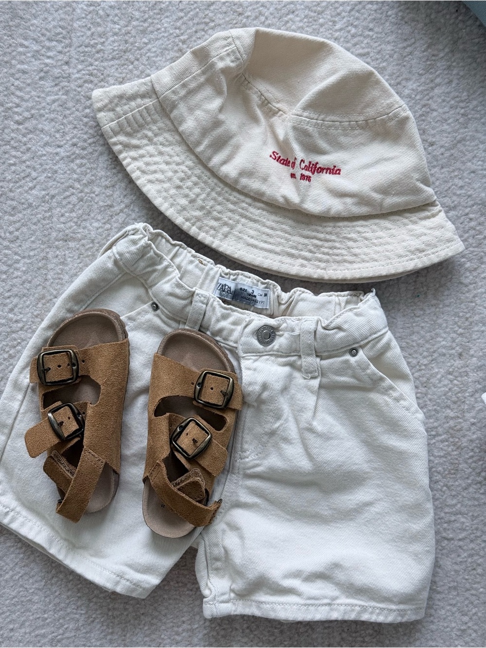 Girls’ Clothing & Shoes Bundle — 2T–3T | Excellent Condition 💕 - Picture 4 of 10